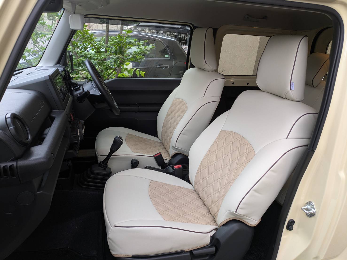 【装着写真】ジムニー Sandiiドルチェ シートカバー [品番:S0113-02]