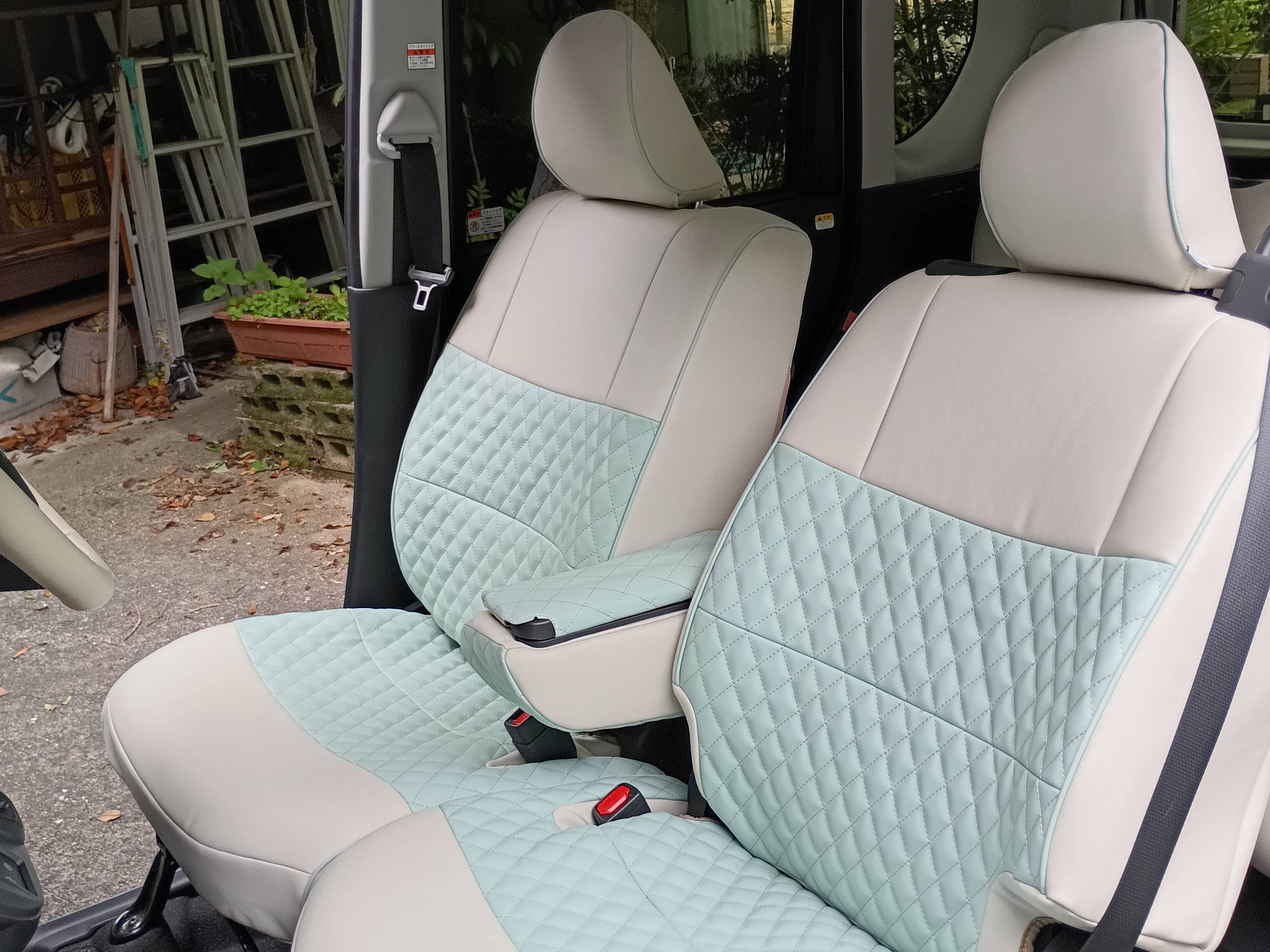 【装着写真】タントファンクロス Sandiiワッフル シートカバー [品番:D0126-15]