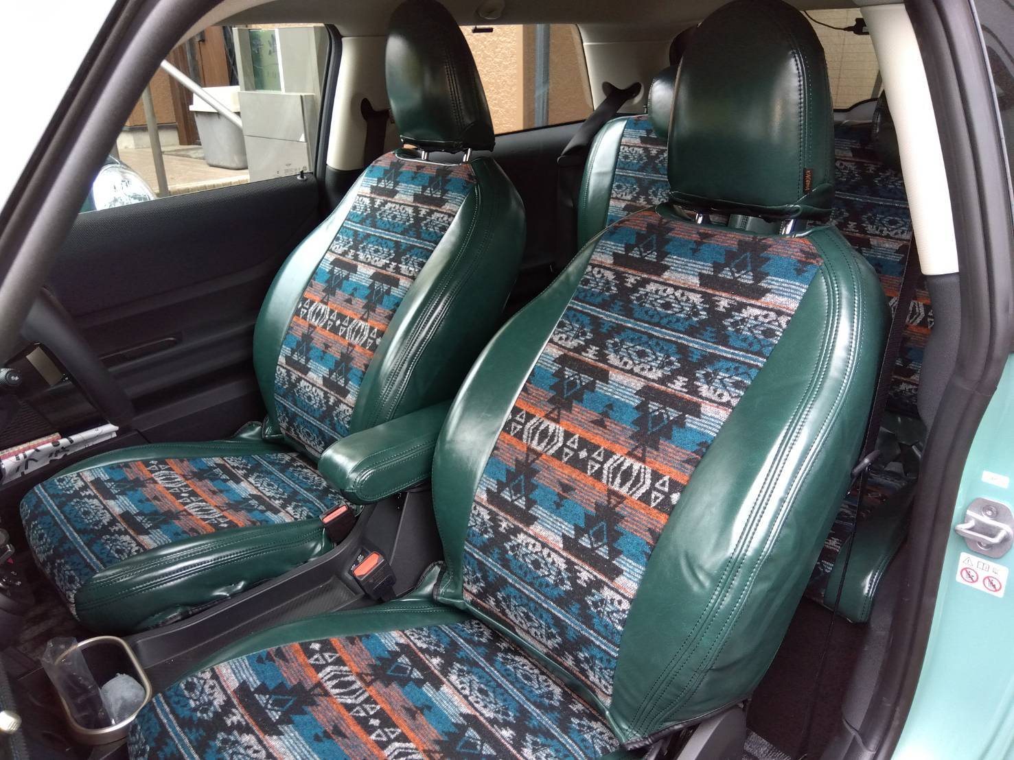 【装着写真】MINI 3ドア Sandiiカチナ シートカバー [品番:BM0205-17]