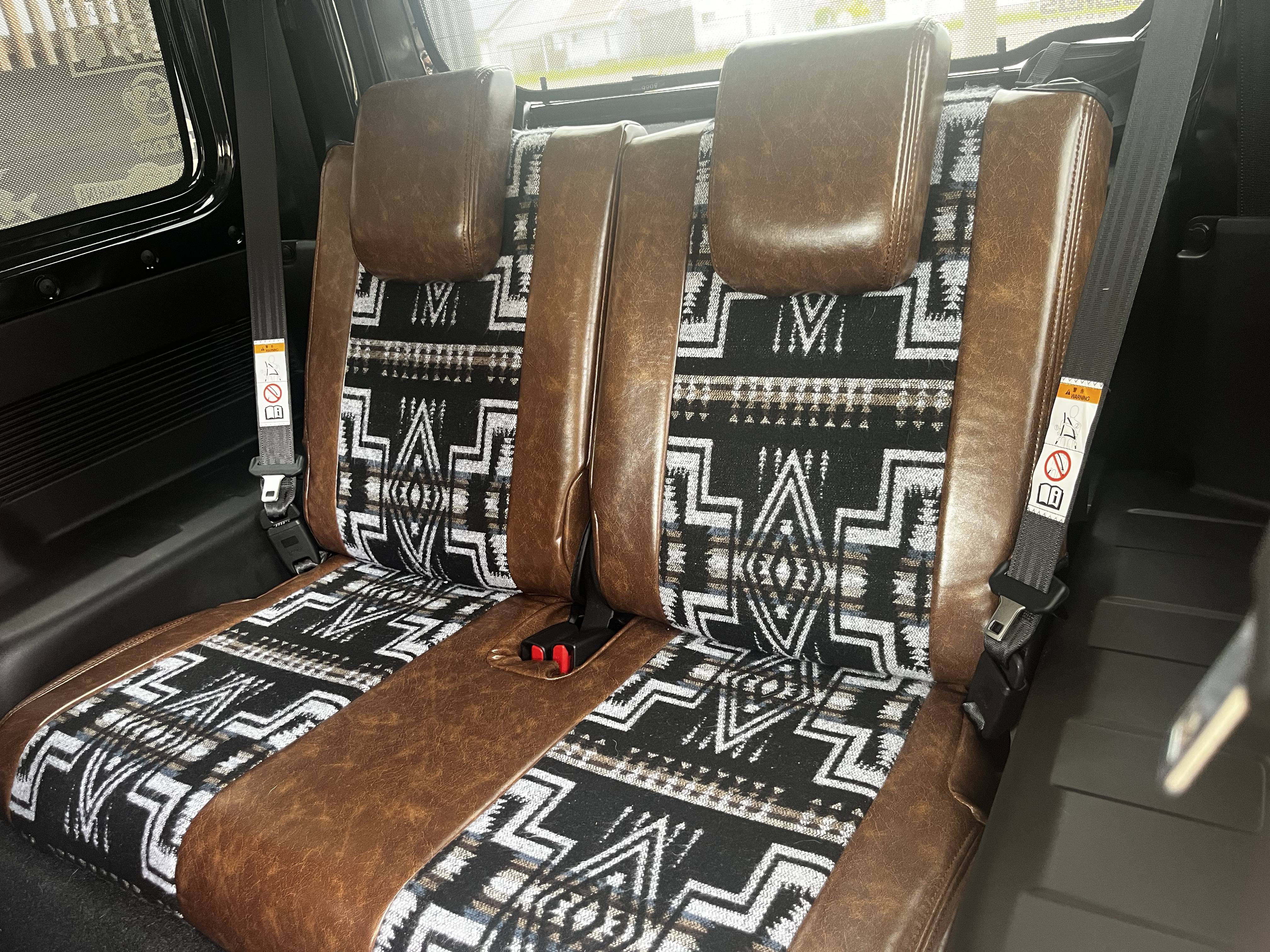 【装着写真】ジムニーシエラ Sandiiカチナ シートカバー [品番:S0113-02]