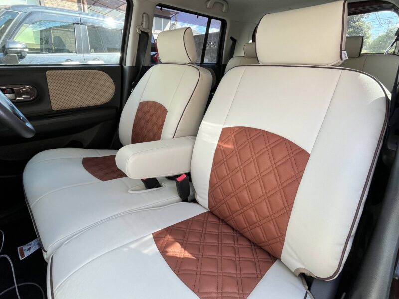 【装着写真】ラパン Sandiiドルチェ シートカバー [品番:S0120-01]