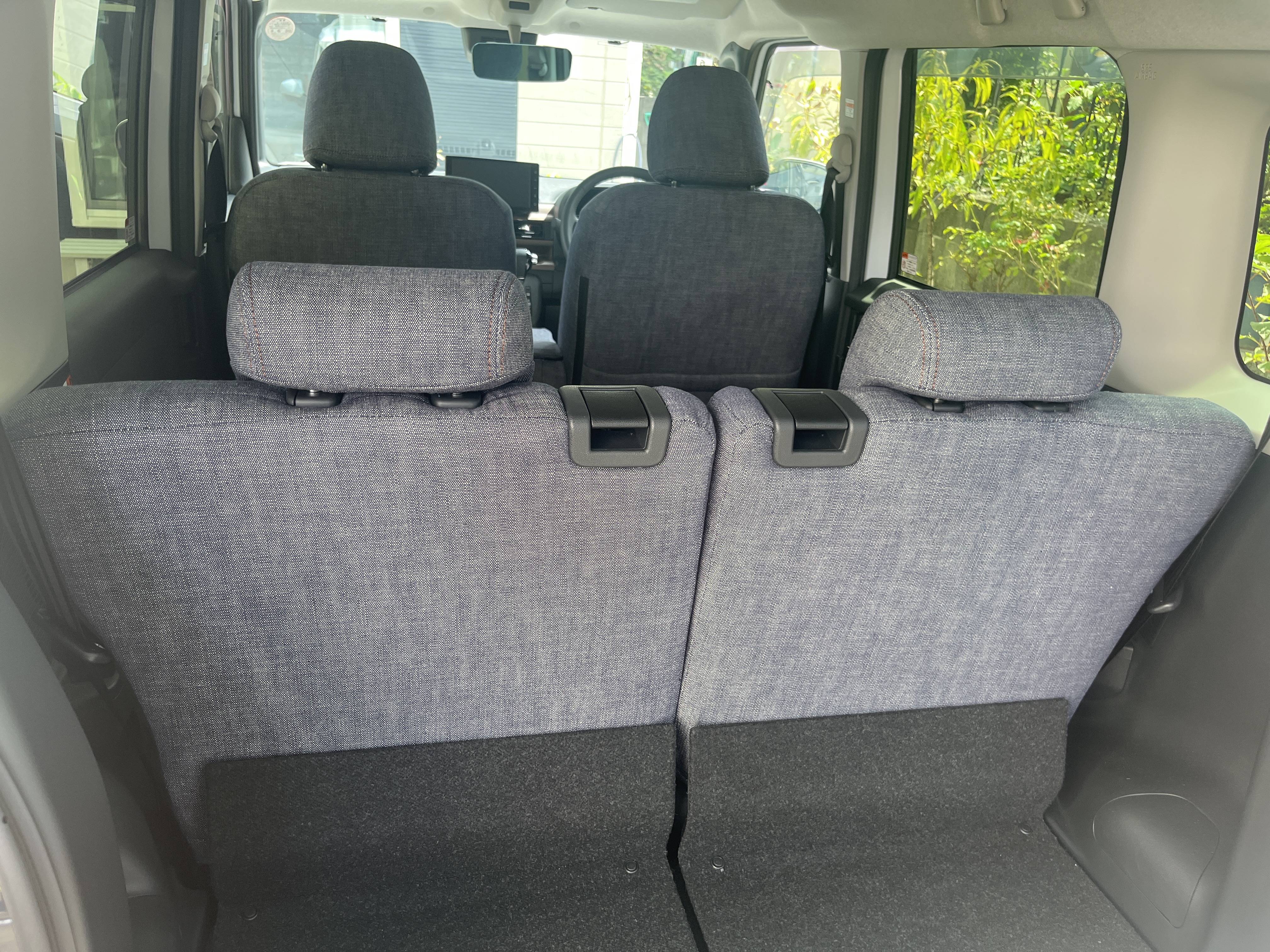 【装着写真】ムーヴキャンバス Sandiiデニムロール シートカバー [品番:D0488-02]