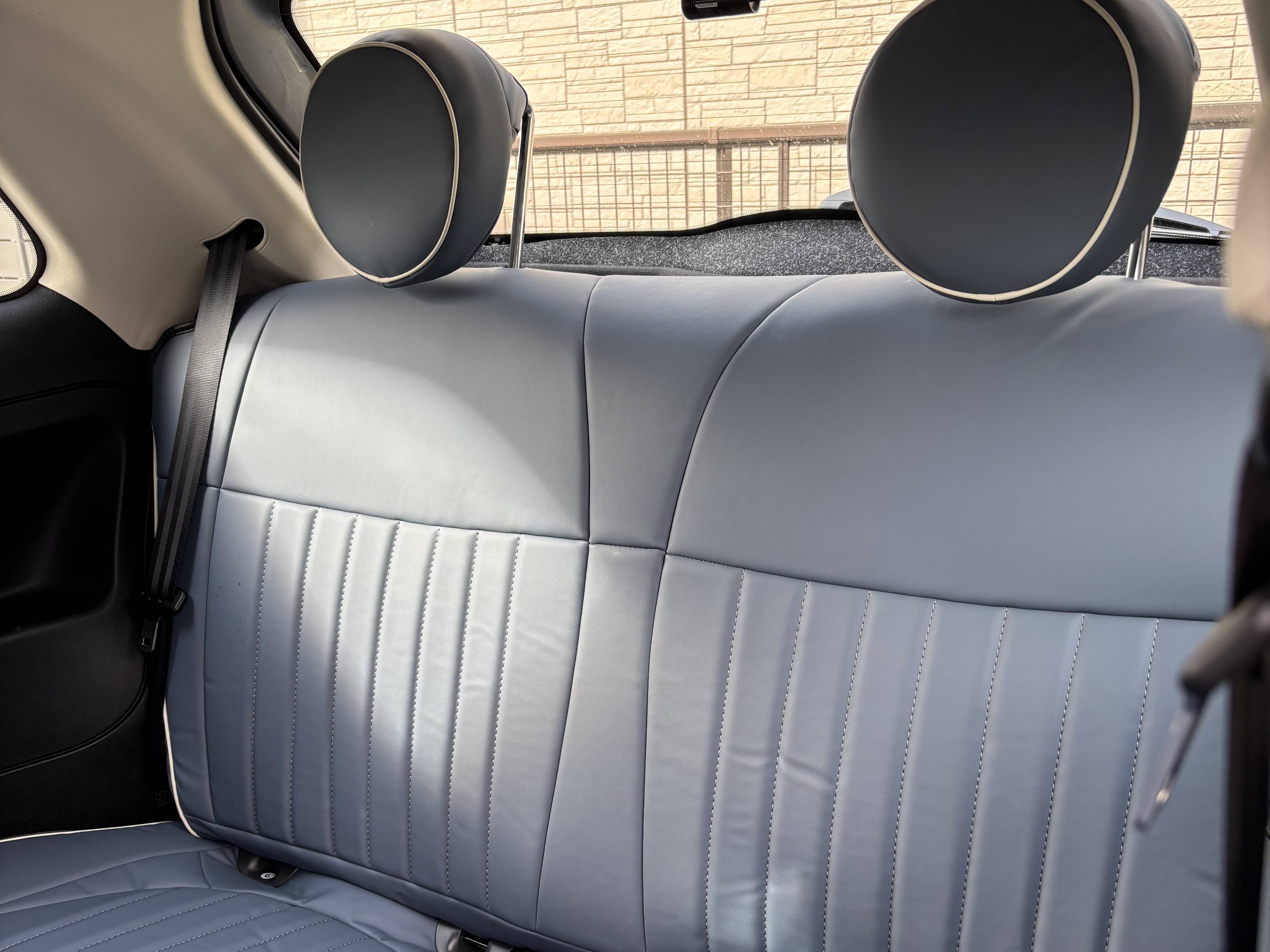 【装着写真】FIAT500 Sandiiマカロン シートカバー [品番:FA0387-05]