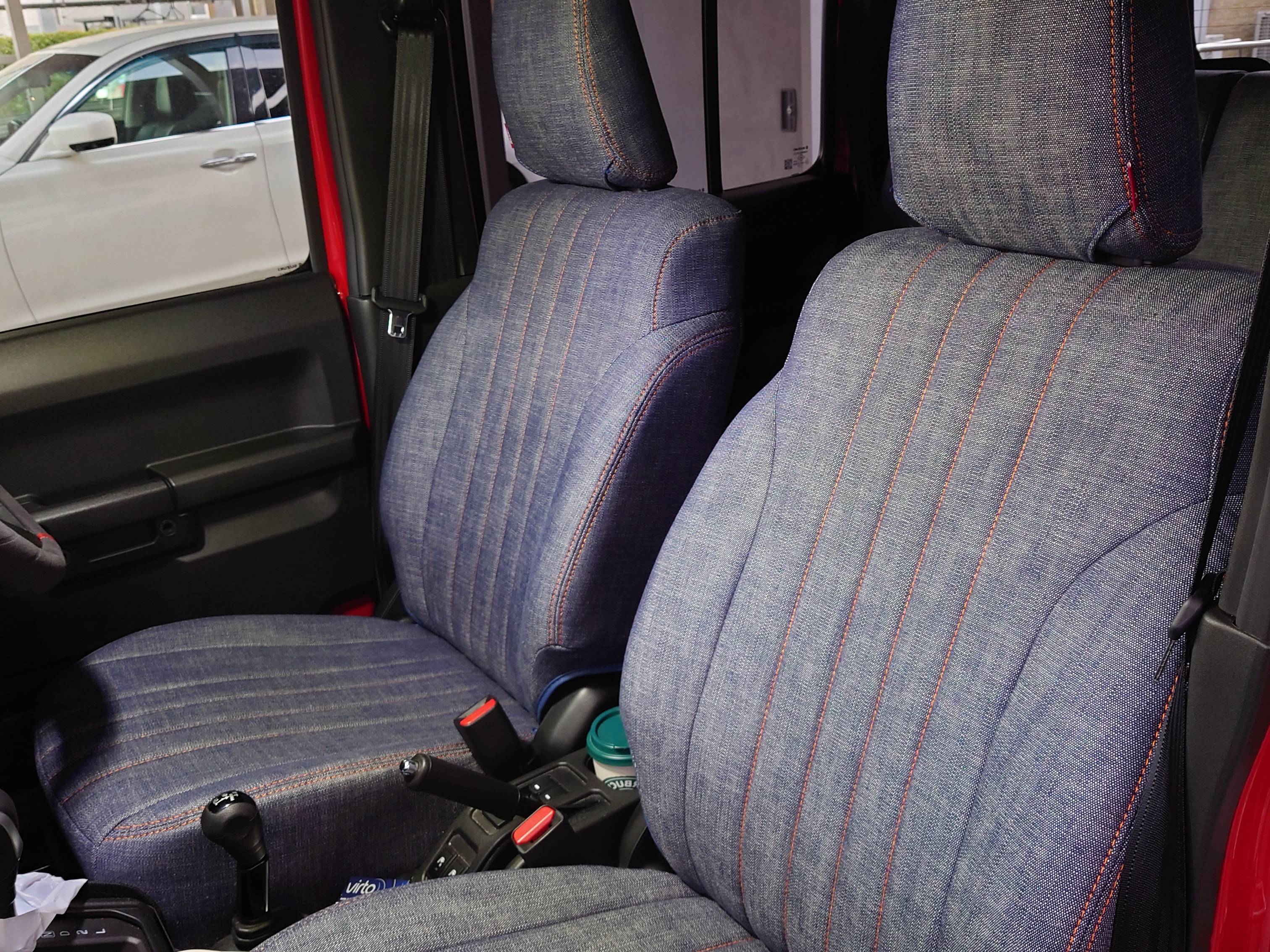 【装着写真】ジムニーノマド Sandiiデニムロール シートカバー [品番:S0646-01]