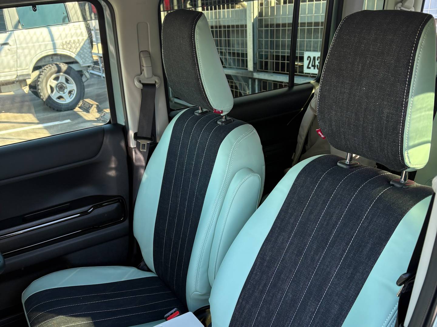 【装着写真】ハスラー Sandiiデニムサンド シートカバー [品番:S0360-06]