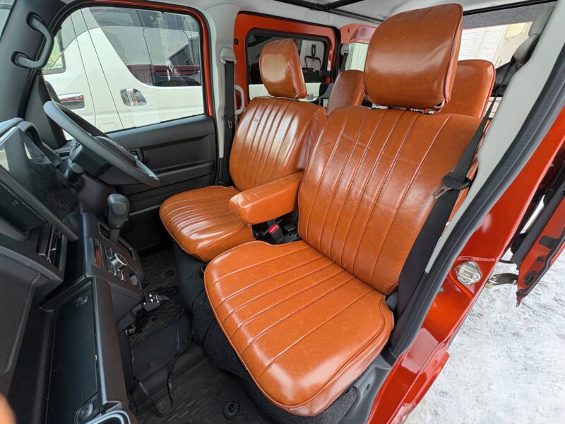 【装着写真】アトレー Sandiiオールドカヌレ シートカバー [品番:D0580-01]