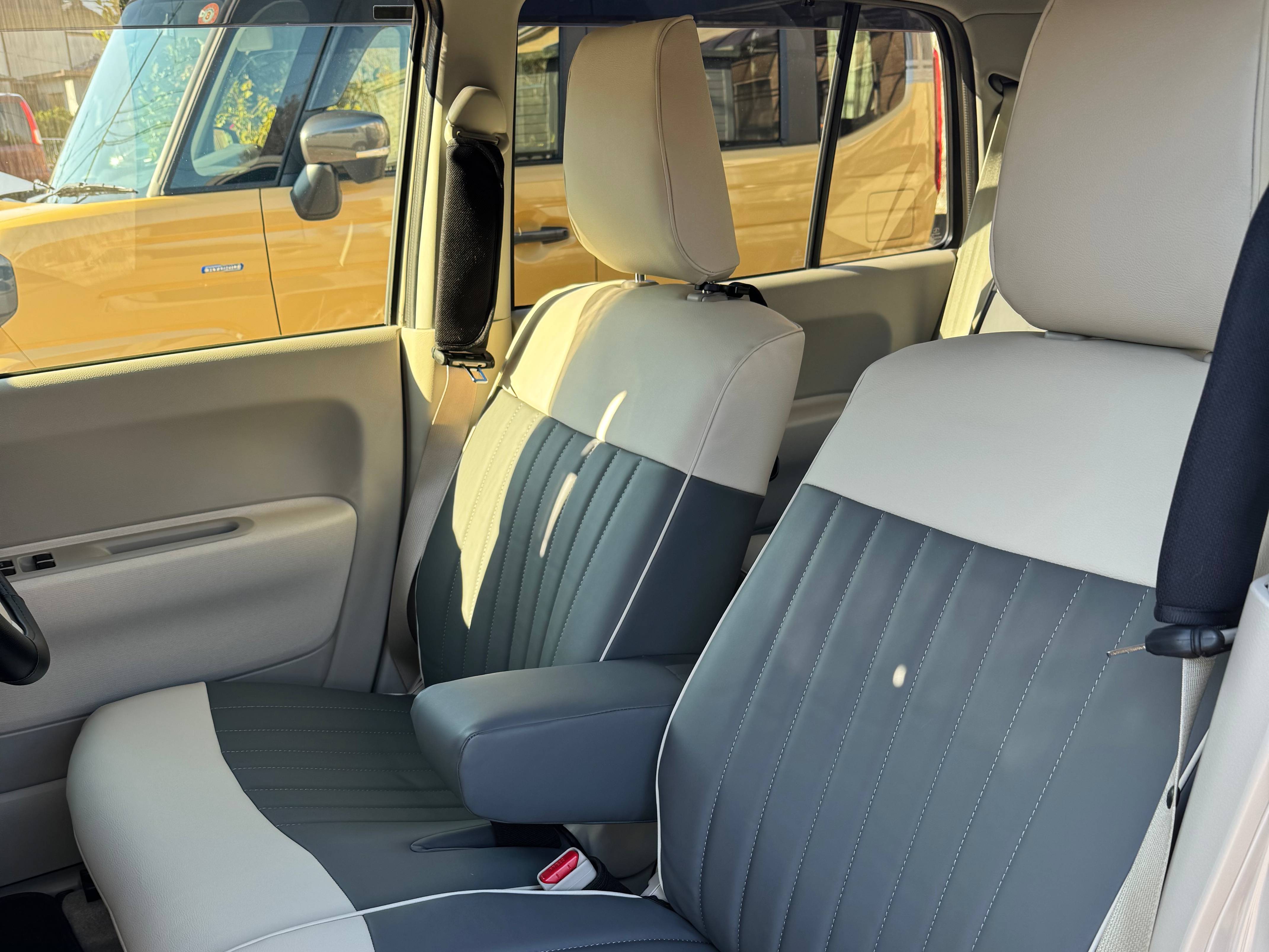 【装着写真】ラパン Sandiiマカロン シートカバー [品番:S0120-06]