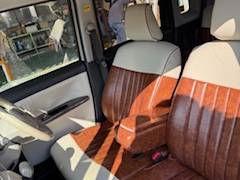 【装着写真】ムーヴキャンバス Sandiiカヌレグラッセ シートカバー [品番:D0488-01]