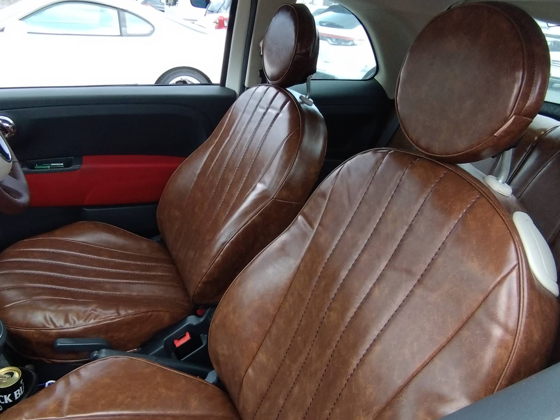 【装着写真】FIAT500 Sandiiオールドカヌレ シートカバー [品番:FA0387-02]